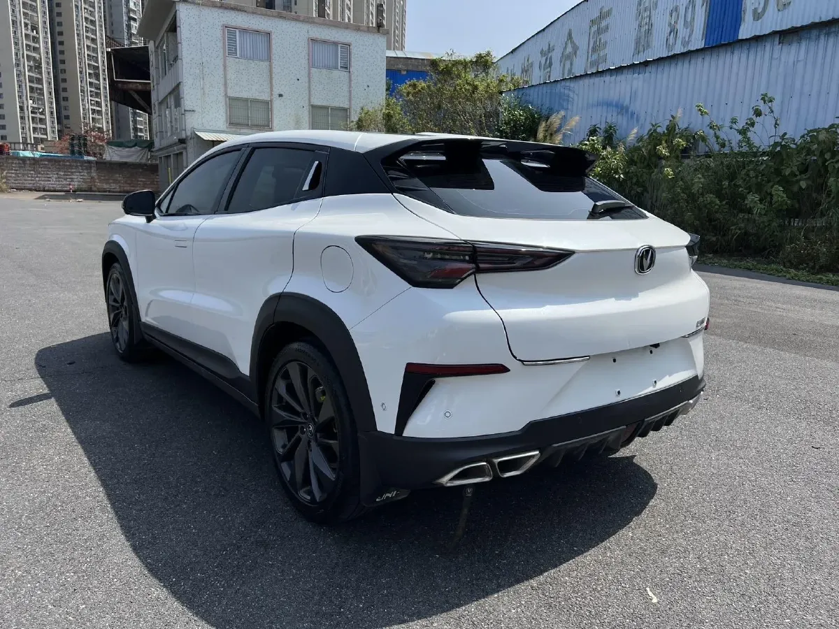 2020 ChangAn UNI-T 1.5T 180HP L4 7DCT,autocango,china used car exporter,china ev exporter,chinese used car exporter,chinese used ev exporter