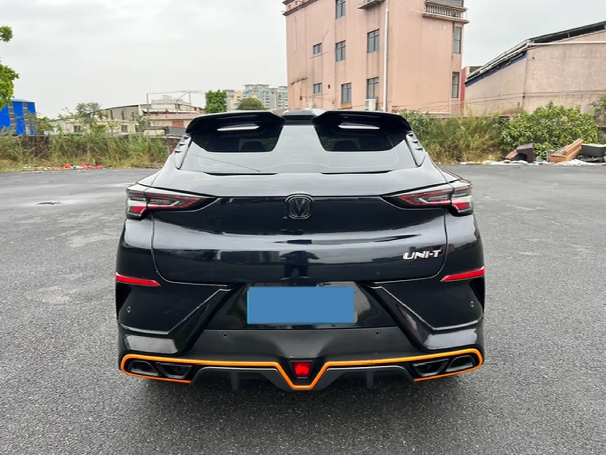 2023 ChangAn UNI-T 1.5T 188HP L4 7DCT,autocango,china used car exporter,china ev exporter,chinese used car exporter,chinese used ev exporter