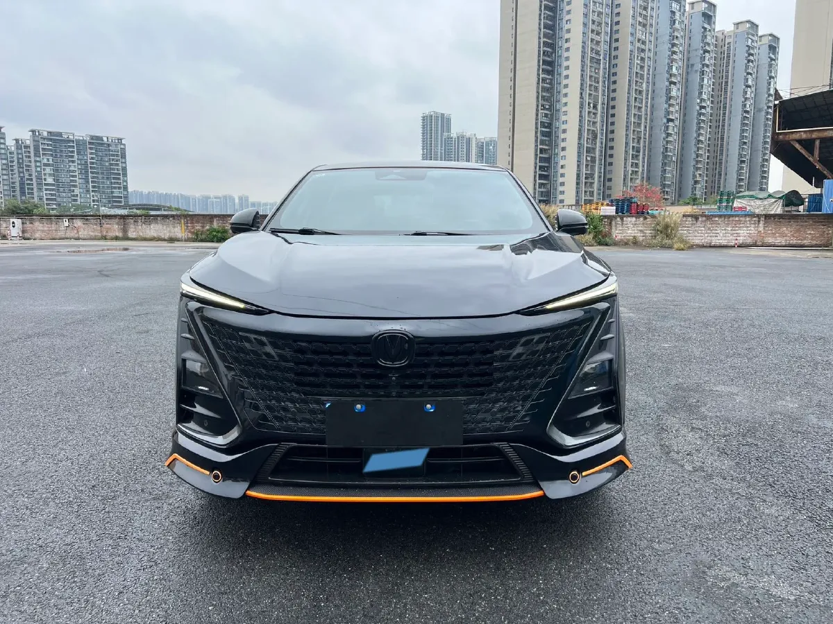 2023 ChangAn UNI-T 1.5T 188HP L4 7DCT,autocango,china used car exporter,china ev exporter,chinese used car exporter,chinese used ev exporter