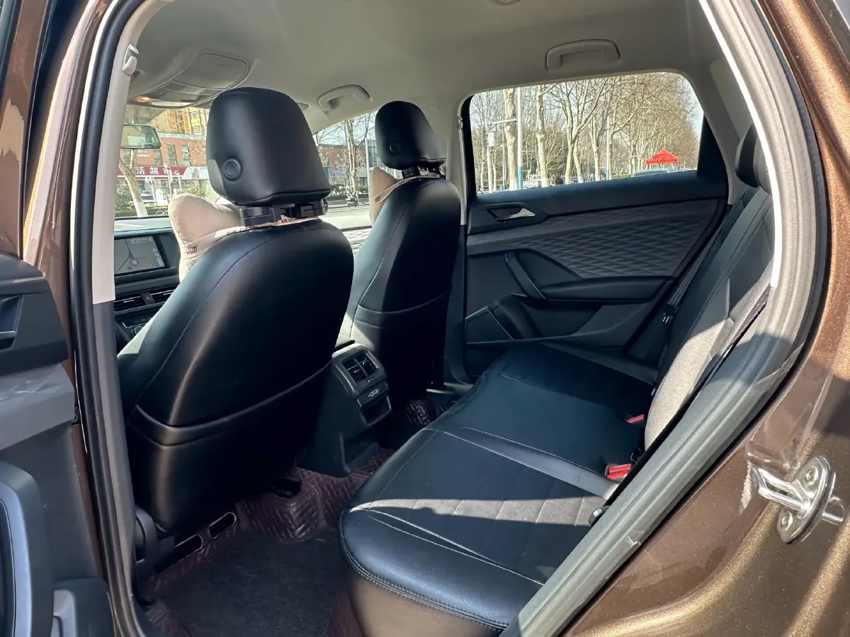 2021 Volkswagen Tharu 1.4T 150HP L4 7DCT,autocango,china used car exporter,china ev exporter,chinese used car exporter,chinese used ev exporter