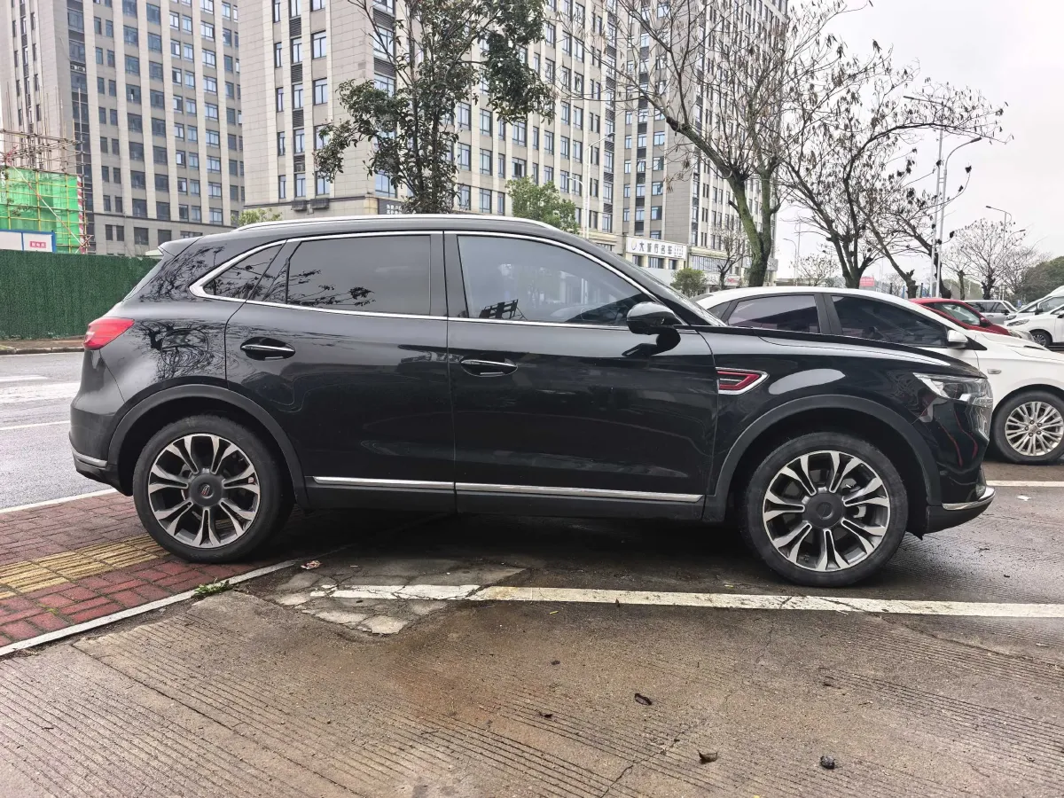 2022 HongQi HS5 2.0T 224HP L4 6AT,autocango,china used car exporter,china ev exporter,chinese used car exporter,chinese used ev exporter