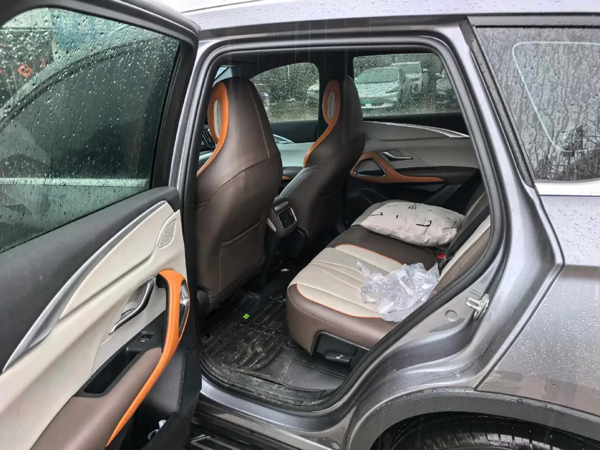 2022 Geely JiaJi 1.5T 177HP L3 7DCT PHEV 15.5KWH,autocango,china used car exporter,china ev exporter,chinese used car exporter,chinese used ev exporter