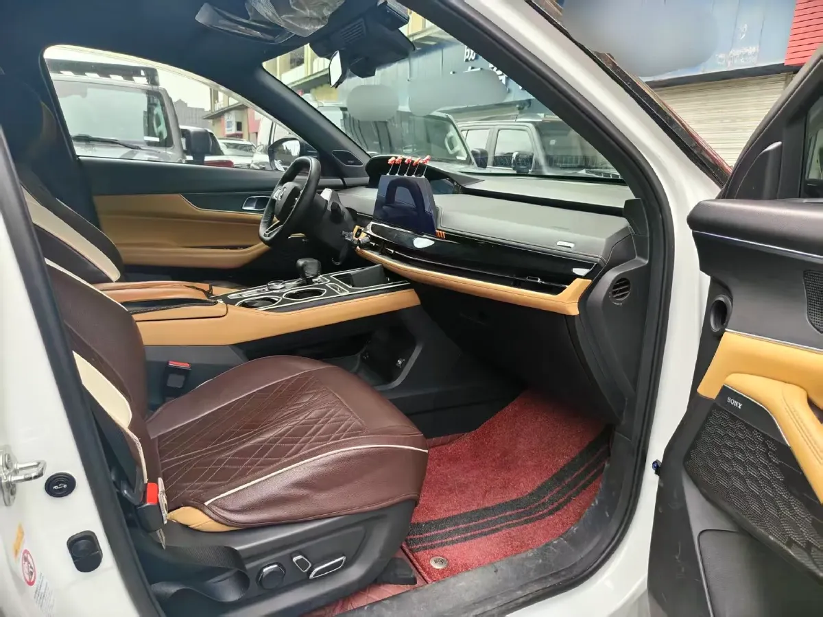 2021 ChangAn UNI-K 2.0T 233HP L4 8AT,autocango,china used car exporter,china ev exporter,chinese used car exporter,chinese used ev exporter