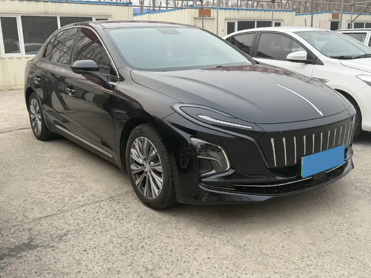 2022 HongQi E-QM5 BEV 54KWH,autocango,china used car exporter,china ev exporter,chinese used car exporter,chinese used ev exporter