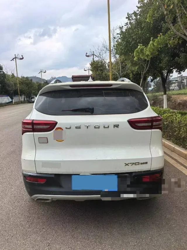 2018 Jetour X70 1.5T 147HP L4 5MT,autocango,china used car exporter,china ev exporter,chinese used car exporter,chinese used ev exporter