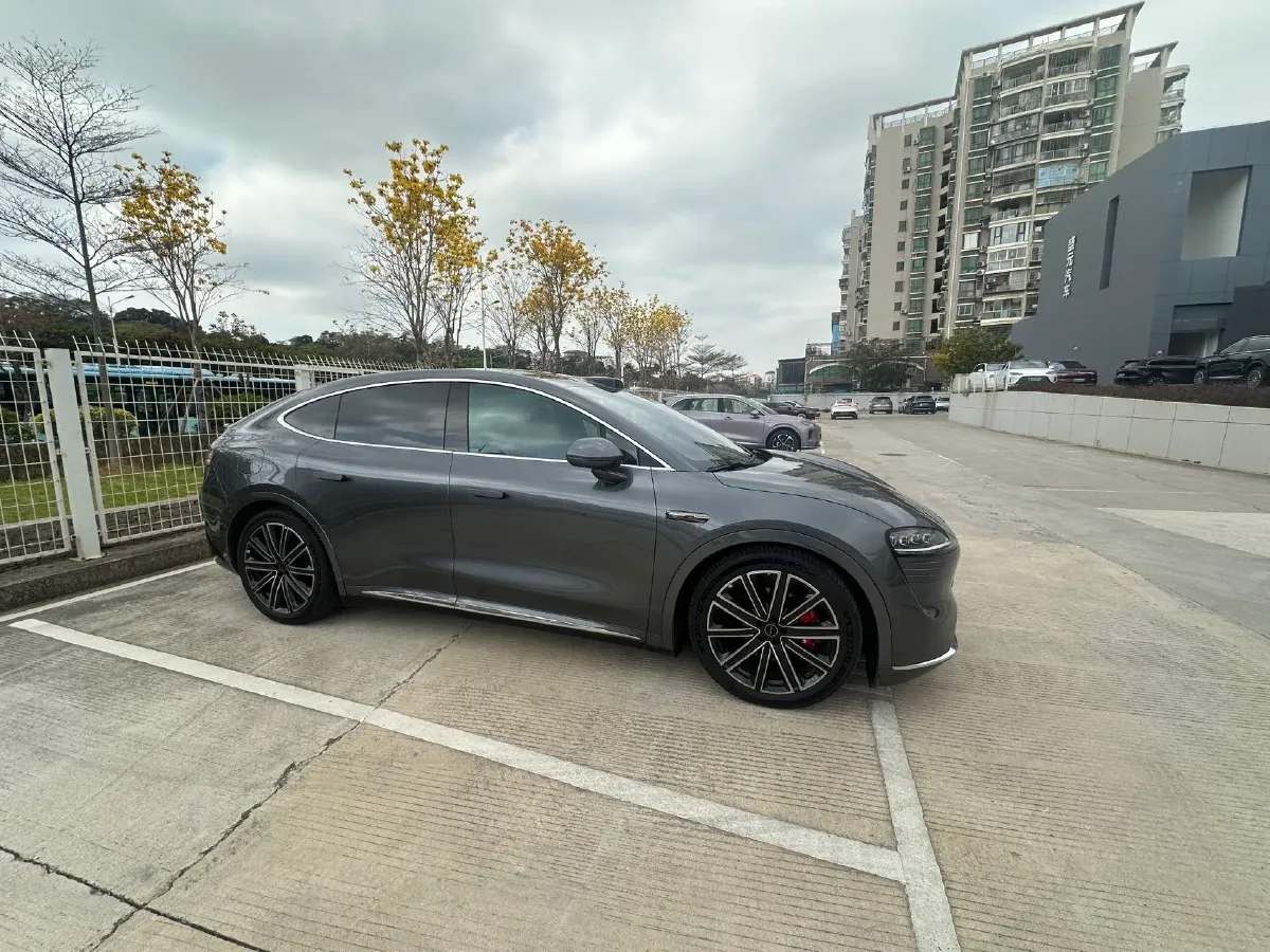 2025 Luxeed R7 REEV 156HP REEV,autocango,china used car exporter,china ev exporter,chinese used car exporter,chinese used ev exporter