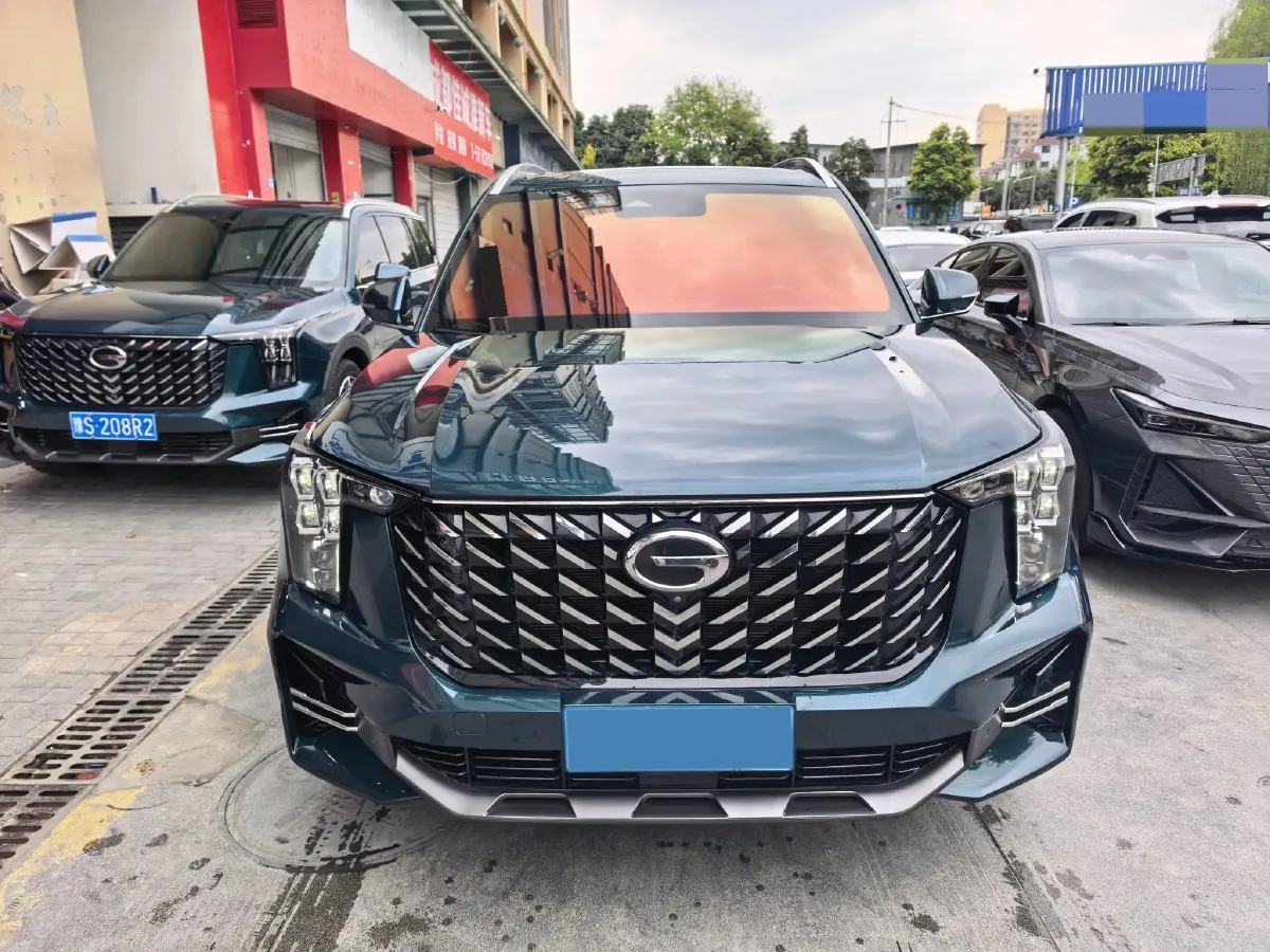 2022 GAC Trumpchi GS8 2.0T 252HP L4 8AT,autocango,china used car exporter,china ev exporter,chinese used car exporter,chinese used ev exporter