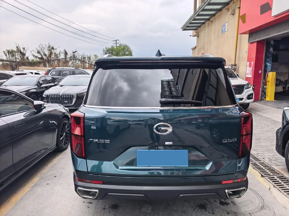 2022 GAC Trumpchi GS8 2.0T 252HP L4 8AT,autocango,china used car exporter,china ev exporter,chinese used car exporter,chinese used ev exporter