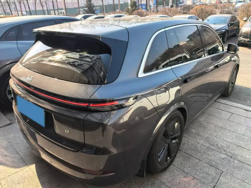 2024 Li L7 Range Extended 154HP REEV 42.8KWH,autocango,china used car exporter,china ev exporter,chinese used car exporter,chinese used ev exporter