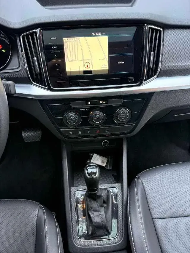 2021 Skoda Kamiq 1.5L 112HP L4 6AT,autocango,china used car exporter,china ev exporter,chinese used car exporter,chinese used ev exporter