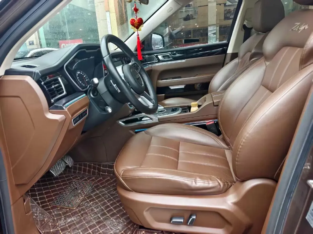 2017 Zotye T700 1.8T 177HP L4 6DCT,autocango,china used car exporter,china ev exporter,chinese used car exporter,chinese used ev exporter