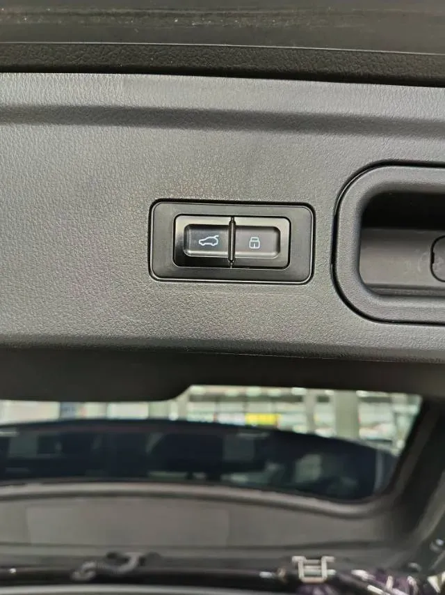 2021 DongFeng Aeolus E70 BEV 52.99KWH,autocango,china used car exporter,china ev exporter,chinese used car exporter,chinese used ev exporter