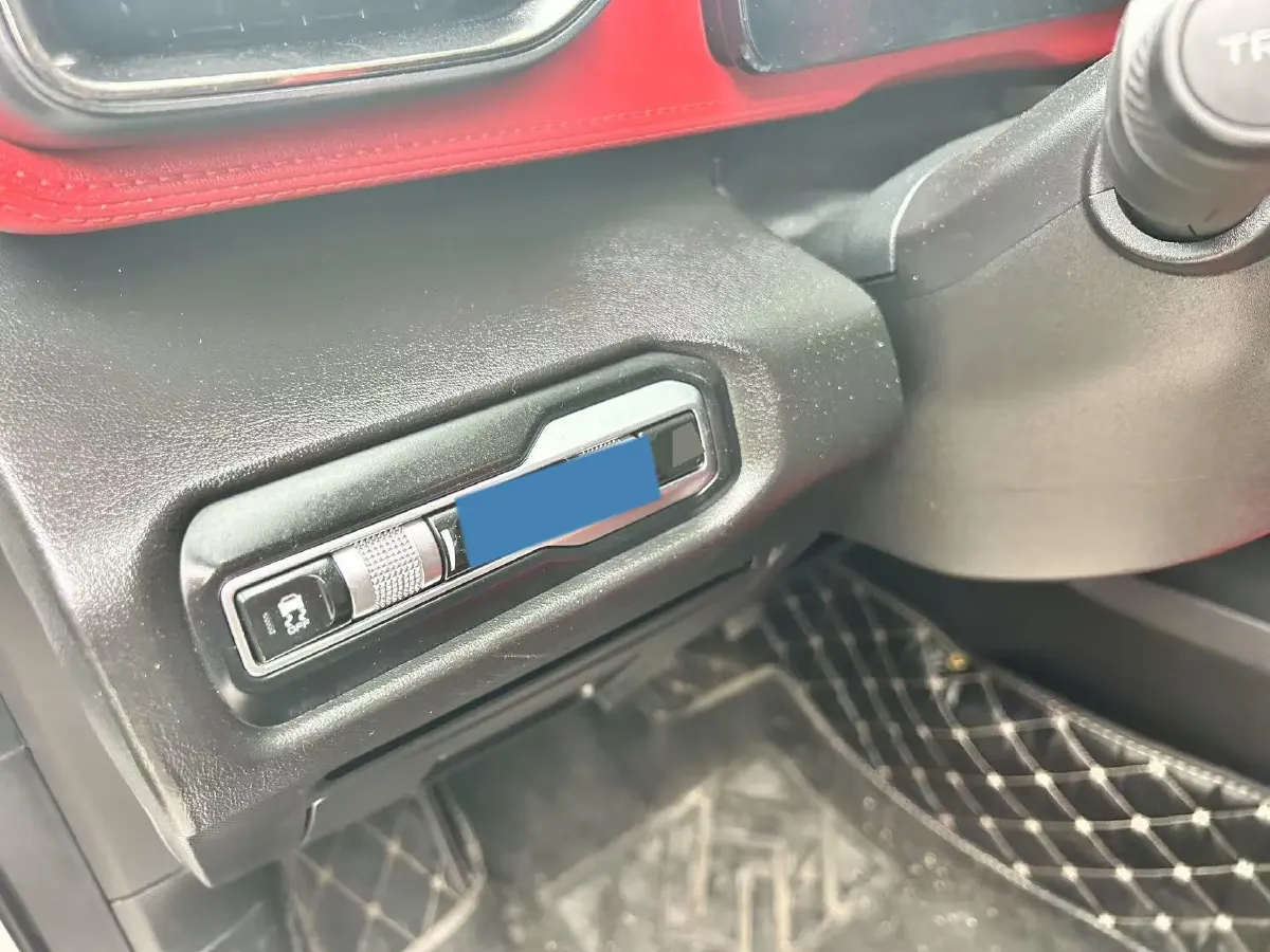 2020 Geely ICON 1.5T 177HP L3 7DCT,autocango,china used car exporter,china ev exporter,chinese used car exporter,chinese used ev exporter