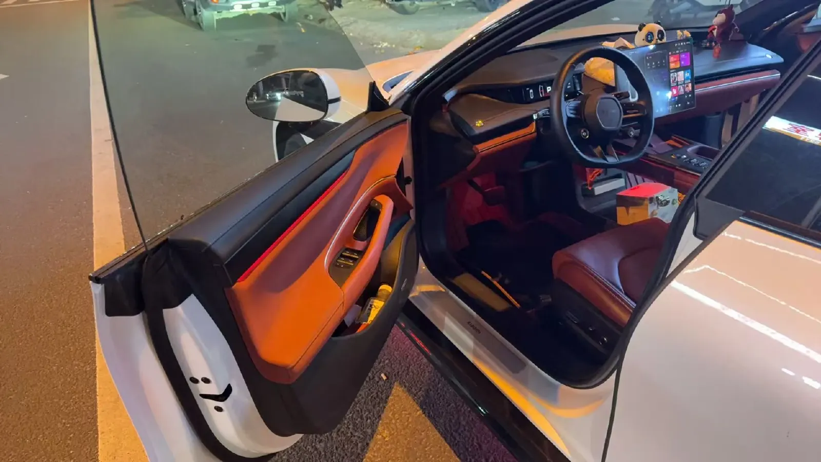 2024 MI SU7 BEV 94.3KWH,autocango,china used car exporter,china ev exporter,chinese used car exporter,chinese used ev exporter