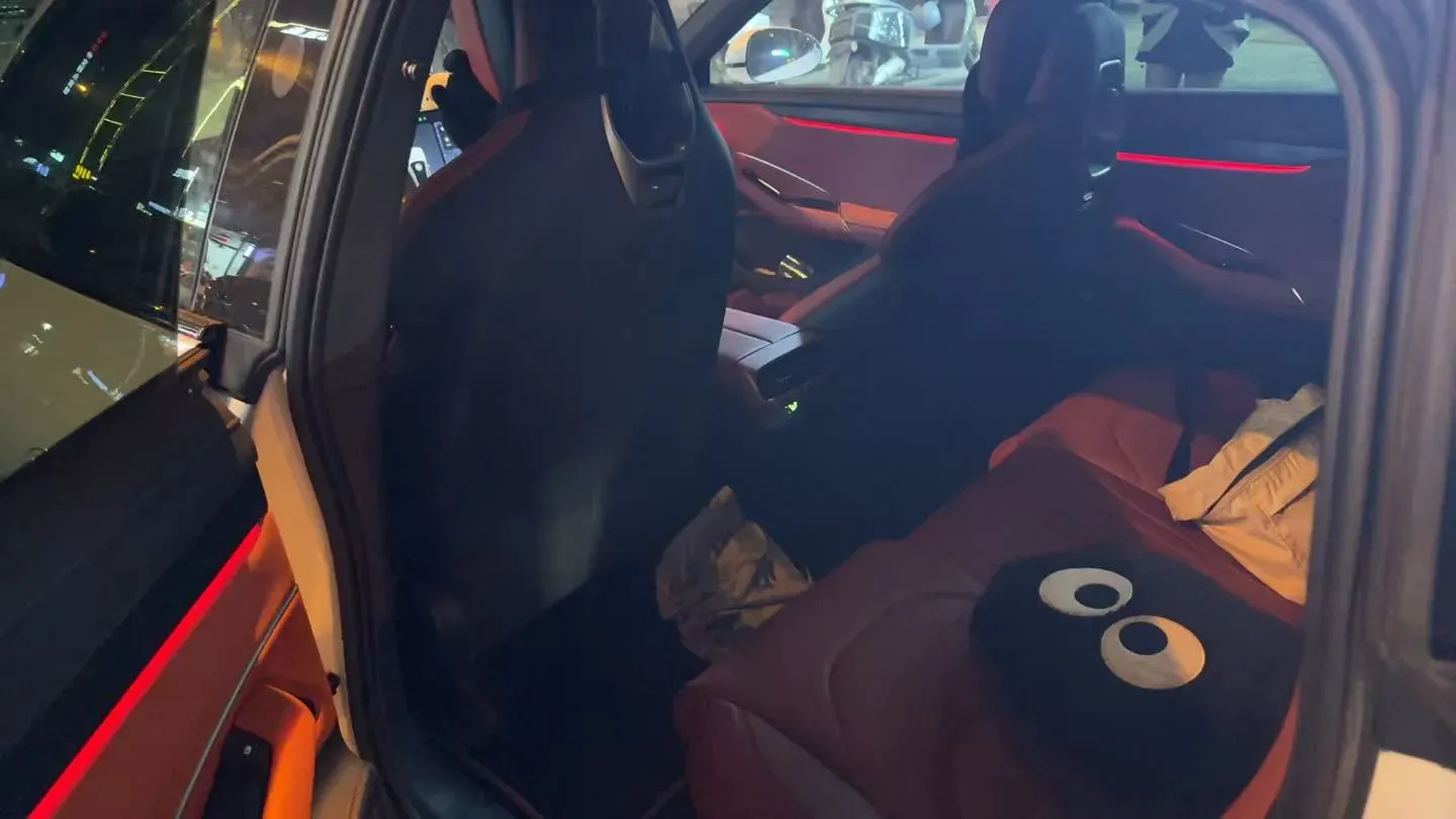 2024 MI SU7 BEV 94.3KWH,autocango,china used car exporter,china ev exporter,chinese used car exporter,chinese used ev exporter