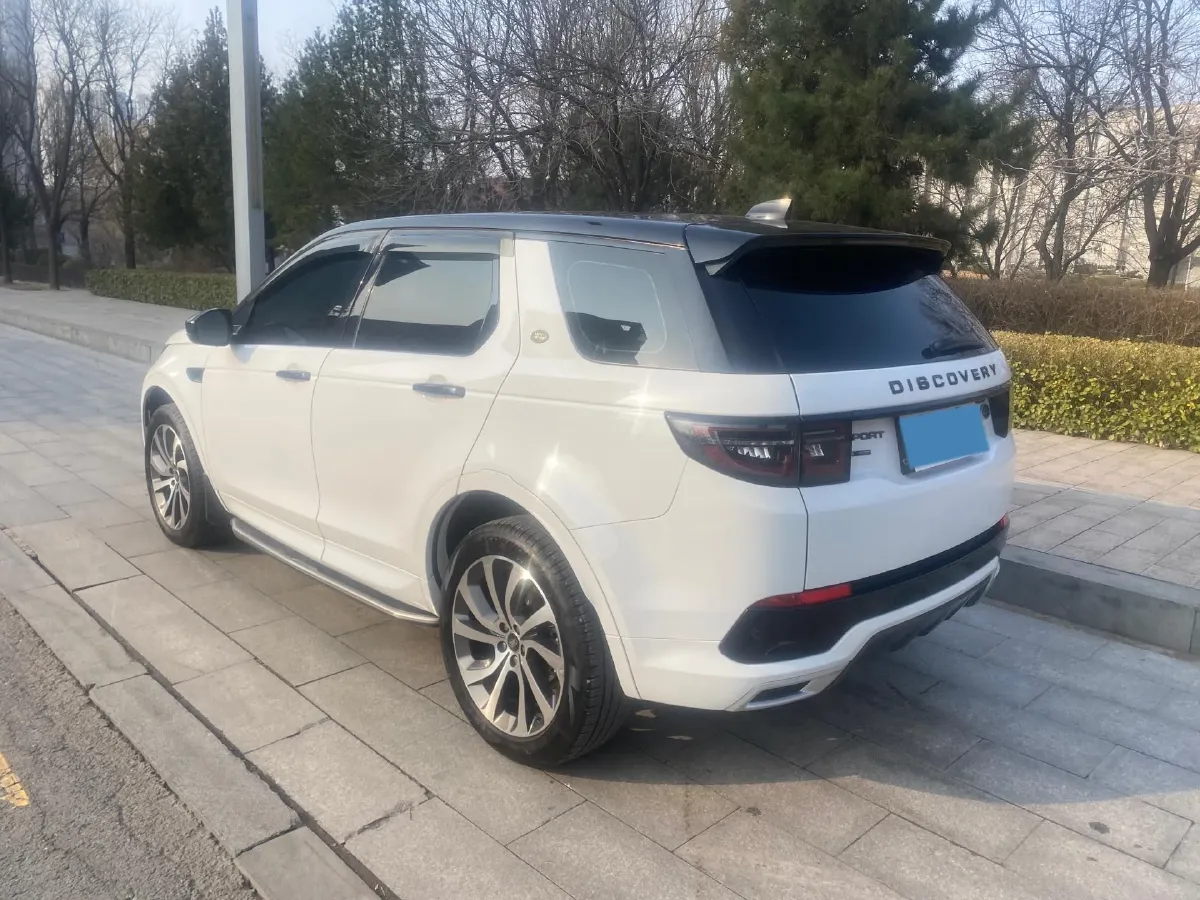 2020 Land Rover Discovery Sport 2.0T 249HP L4 9AT,autocango,china used car exporter,china ev exporter,chinese used car exporter,chinese used ev exporter