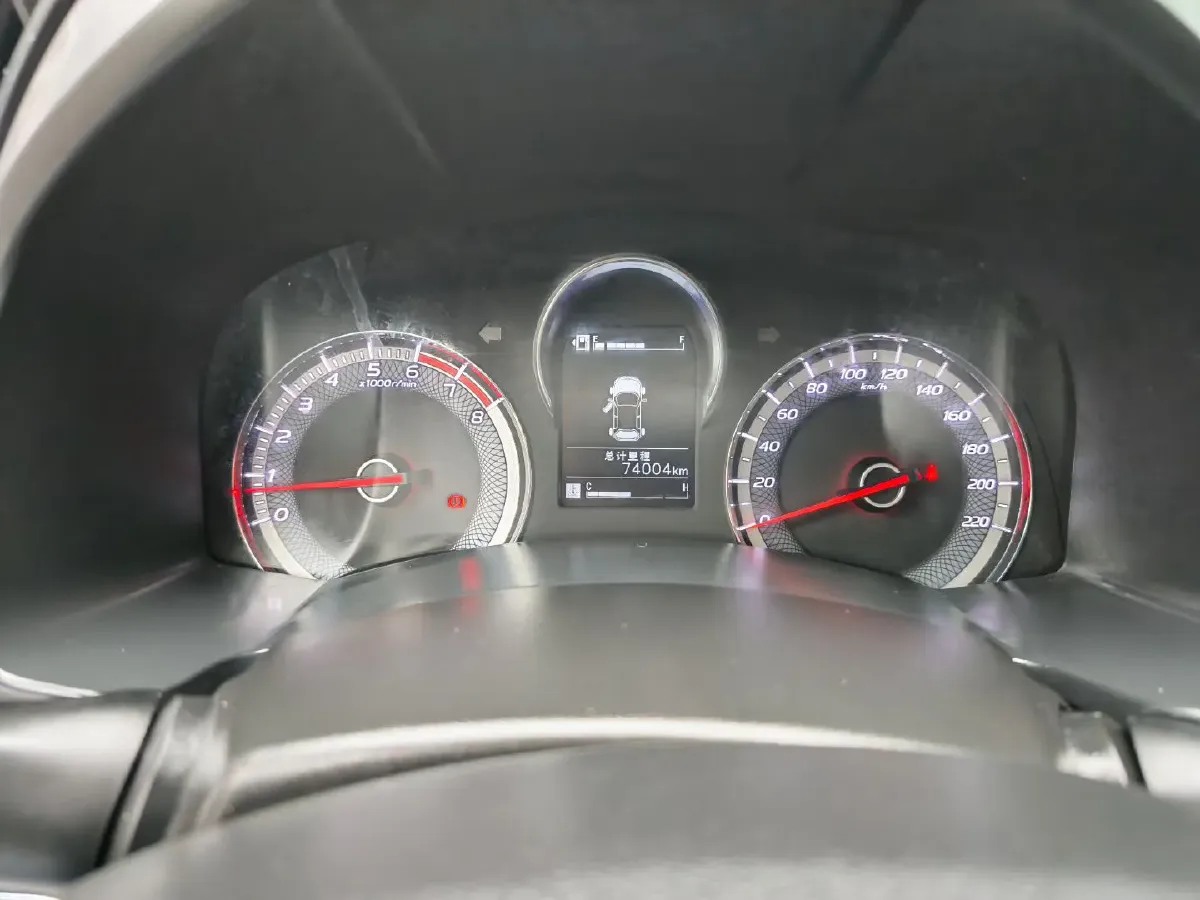 2020 Isuzu RE-MAX Jim 2.4T 211HP L4 5MT,autocango,china used car exporter,china ev exporter,chinese used car exporter,chinese used ev exporter