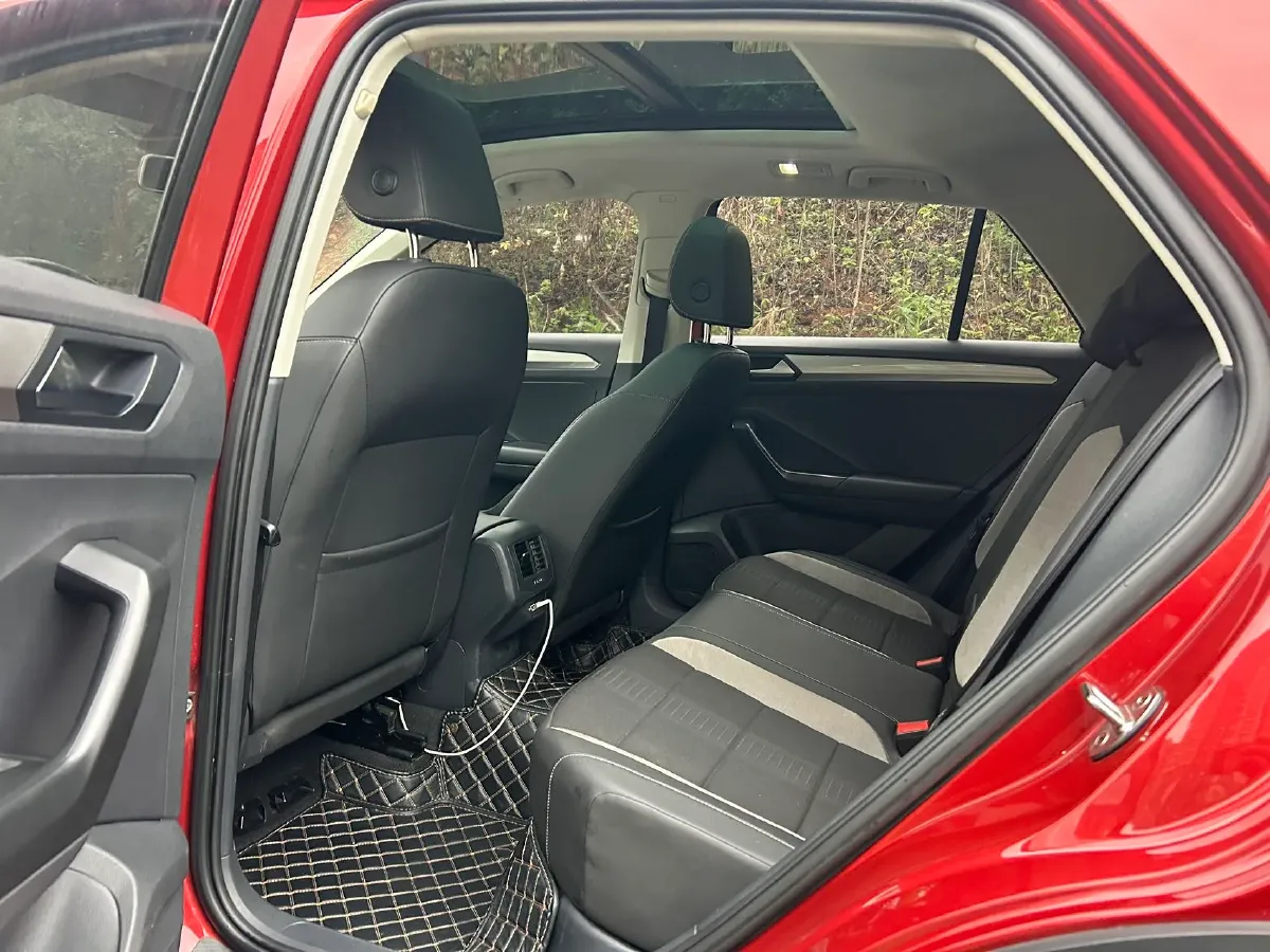 2018 Borgward BX5 1.8T 190HP L4 6AT,autocango,china used car exporter,china ev exporter,chinese used car exporter,chinese used ev exporter