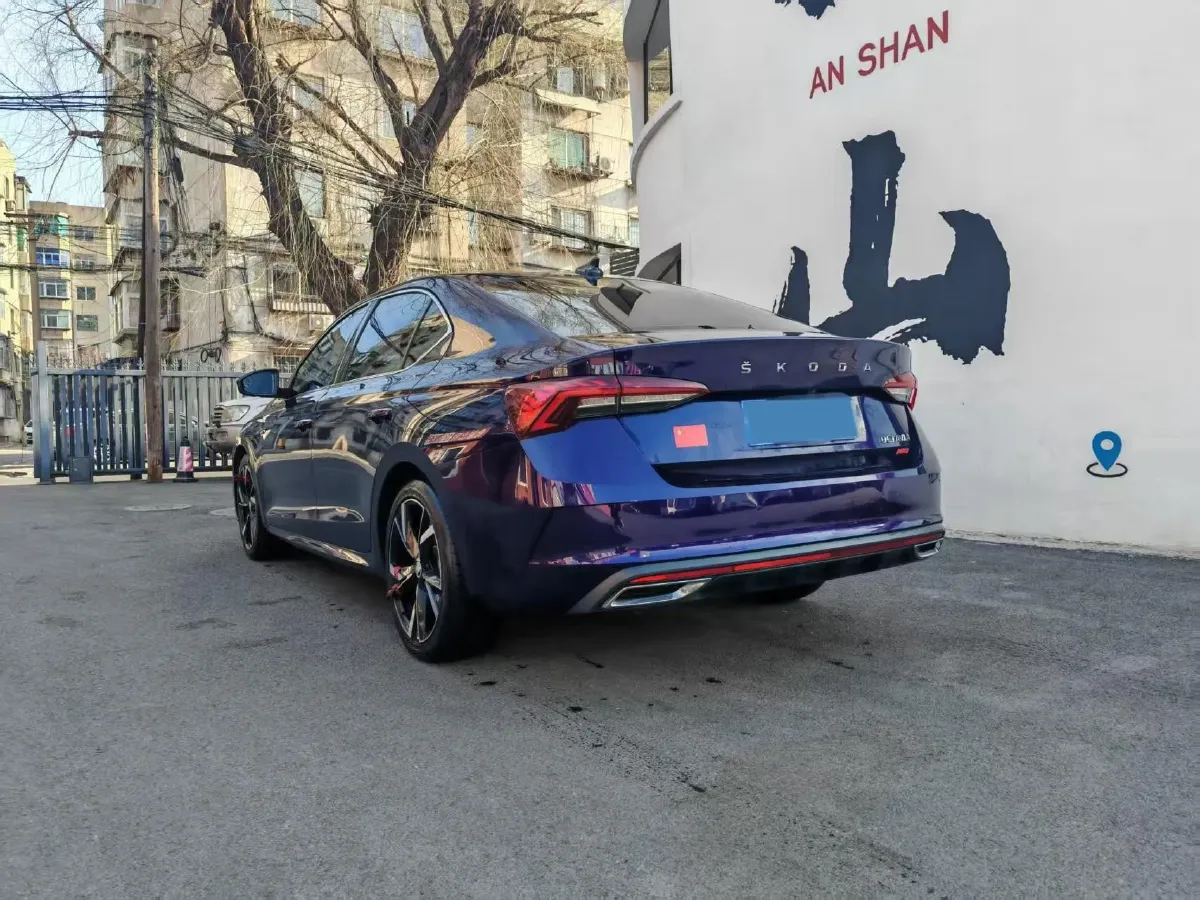 2021 Skoda Octavia 1.4T 150HP L4 7DCT,autocango,china used car exporter,china ev exporter,chinese used car exporter,chinese used ev exporter