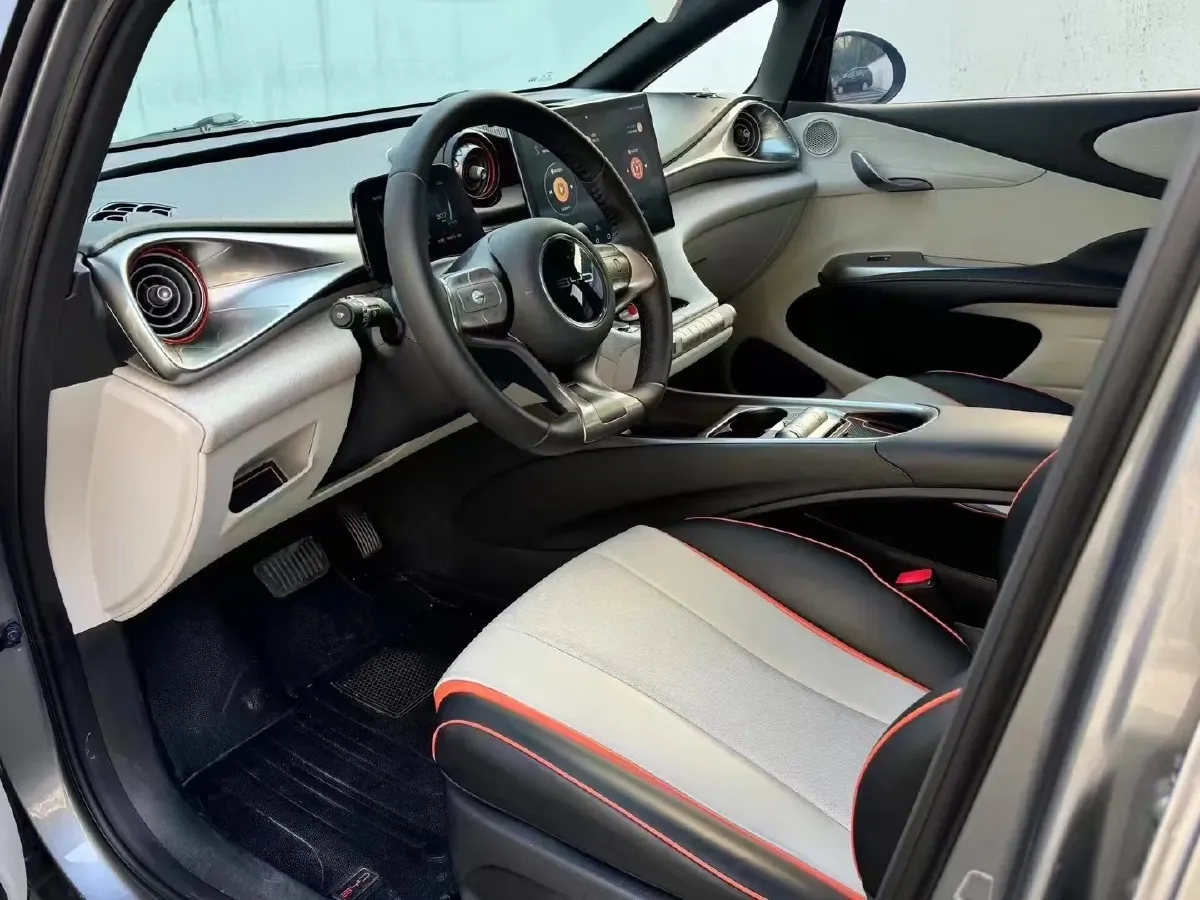 2021 Ford Escort 1.5L 122HP L3 6AT,autocango,china used car exporter,china ev exporter,chinese used car exporter,chinese used ev exporter