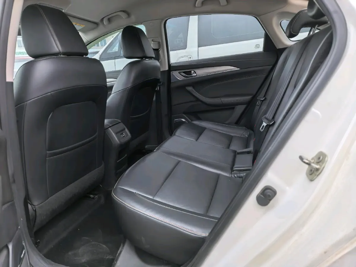 2019 ChangAn Eado BEV 52.56KWH,autocango,china used car exporter,china ev exporter,chinese used car exporter,chinese used ev exporter