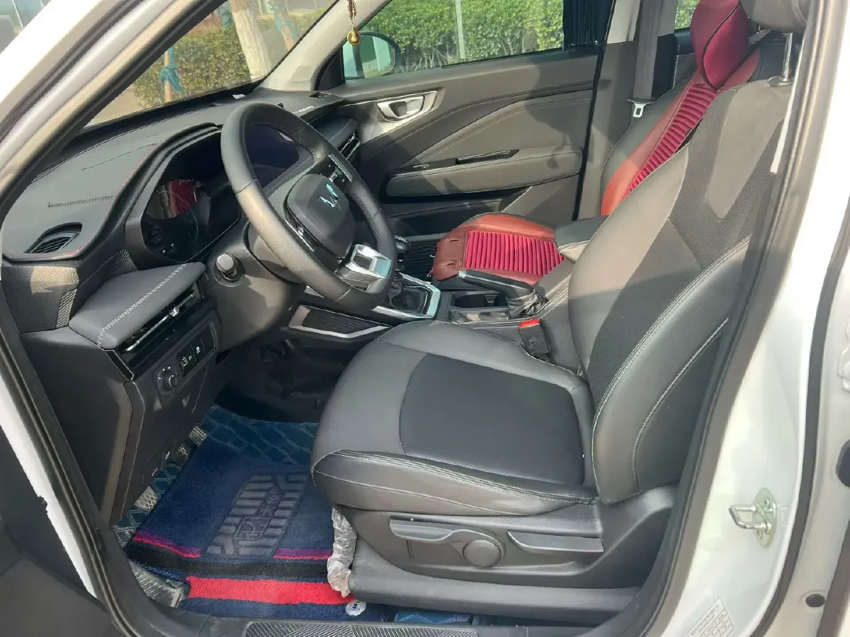 2022 WuLing XingChi 1.5L 99HP L4 6MT,autocango,china used car exporter,china ev exporter,chinese used car exporter,chinese used ev exporter