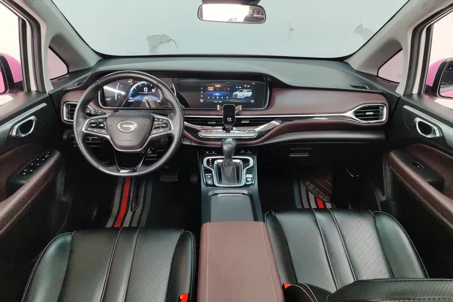 2021 GAC Trumpchi M6 1.5T 169HP L4 7DCT,autocango,china used car exporter,china ev exporter,chinese used car exporter,chinese used ev exporter