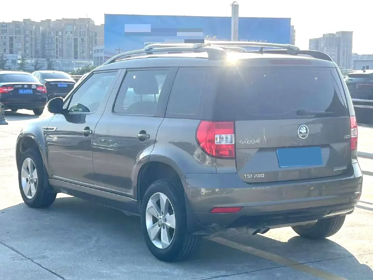 2016 Skoda Yeti 1.4T 150HP L4 7DCT,autocango,china used car exporter,china ev exporter,chinese used car exporter,chinese used ev exporter