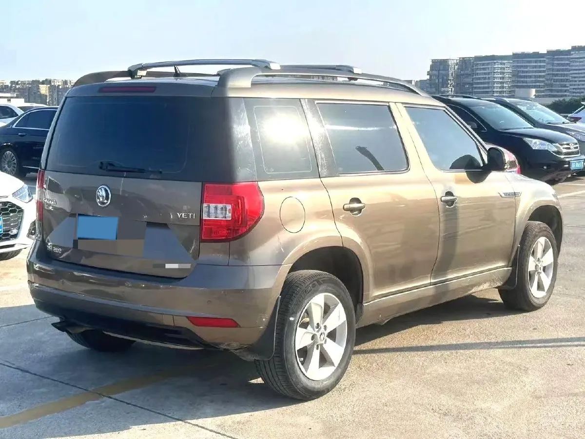 2016 Skoda Yeti 1.4T 150HP L4 7DCT,autocango,china used car exporter,china ev exporter,chinese used car exporter,chinese used ev exporter