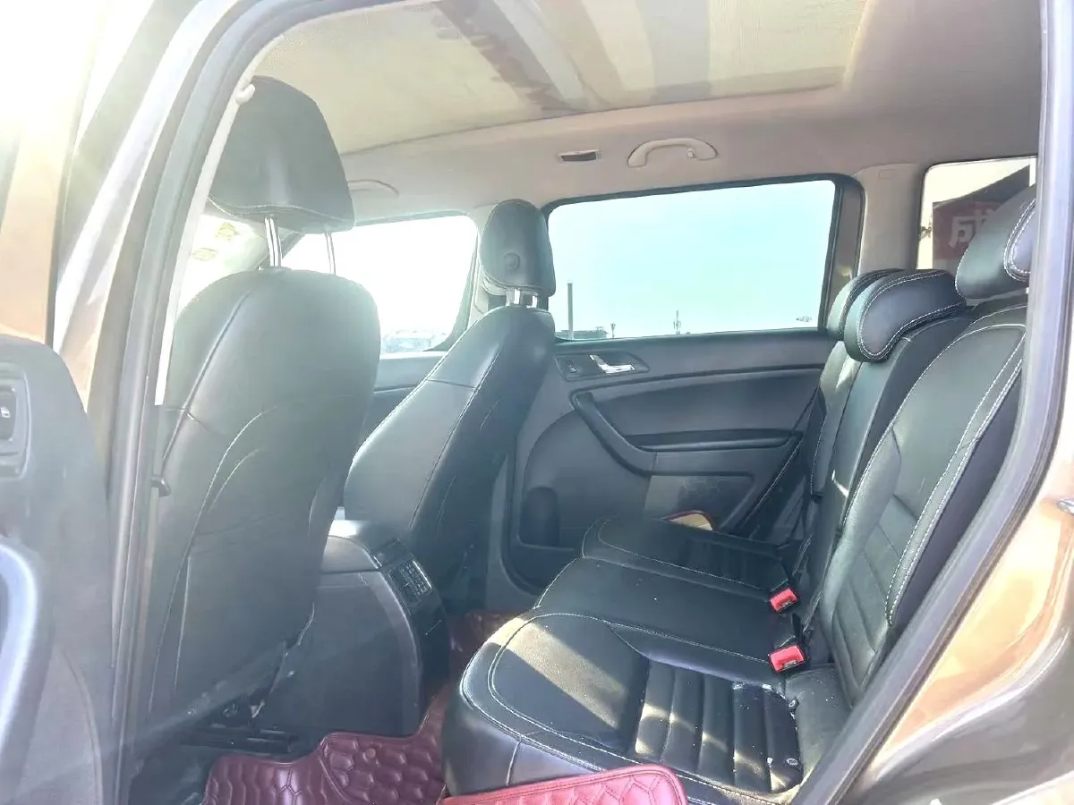 2016 Skoda Yeti 1.4T 150HP L4 7DCT,autocango,china used car exporter,china ev exporter,chinese used car exporter,chinese used ev exporter