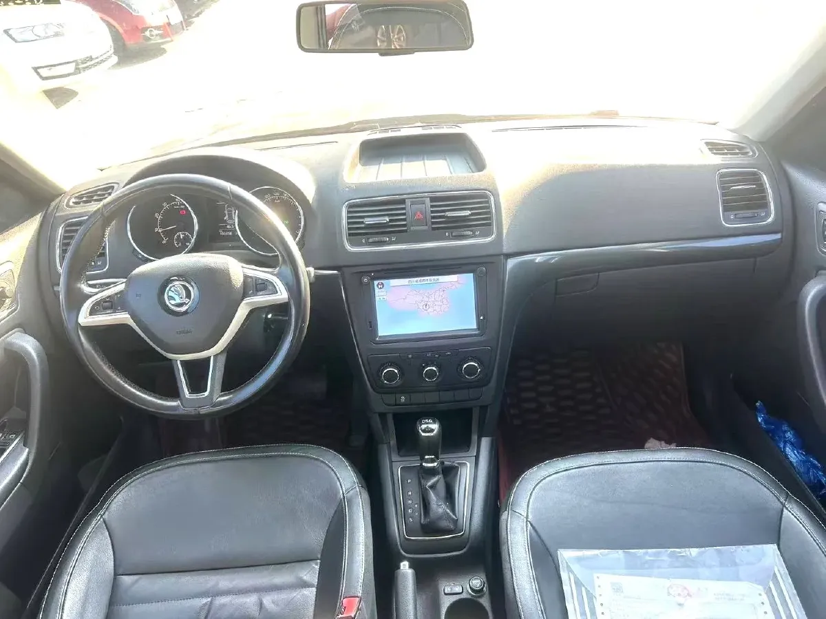 2016 Skoda Yeti 1.4T 150HP L4 7DCT,autocango,china used car exporter,china ev exporter,chinese used car exporter,chinese used ev exporter