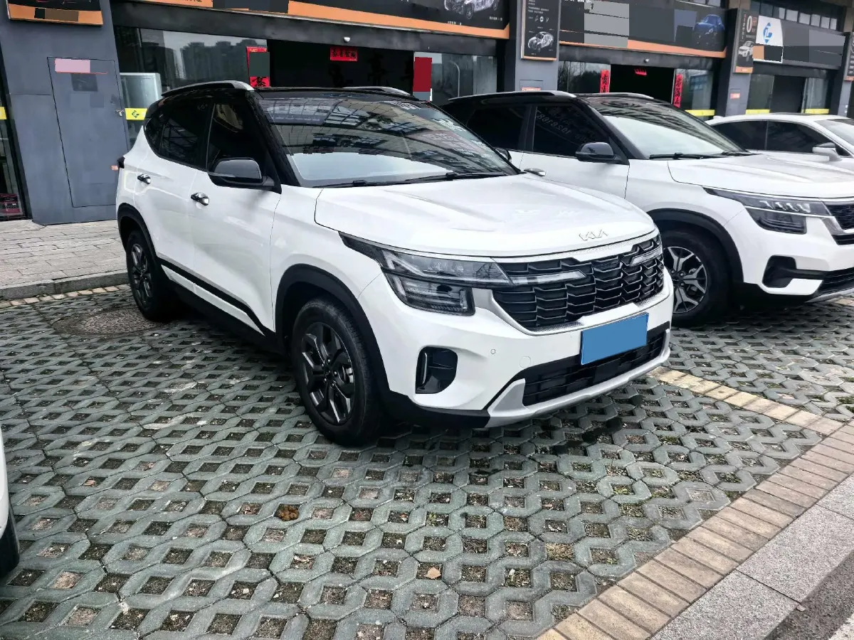 2023 Kia Seltos 1.5L 115HP L4 CVT,autocango,china used car exporter,china ev exporter,chinese used car exporter,chinese used ev exporter