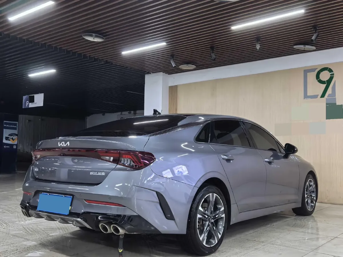 2021 Kia K5 2.0T 240HP L4 8AT,autocango,china used car exporter,china ev exporter,chinese used car exporter,chinese used ev exporter