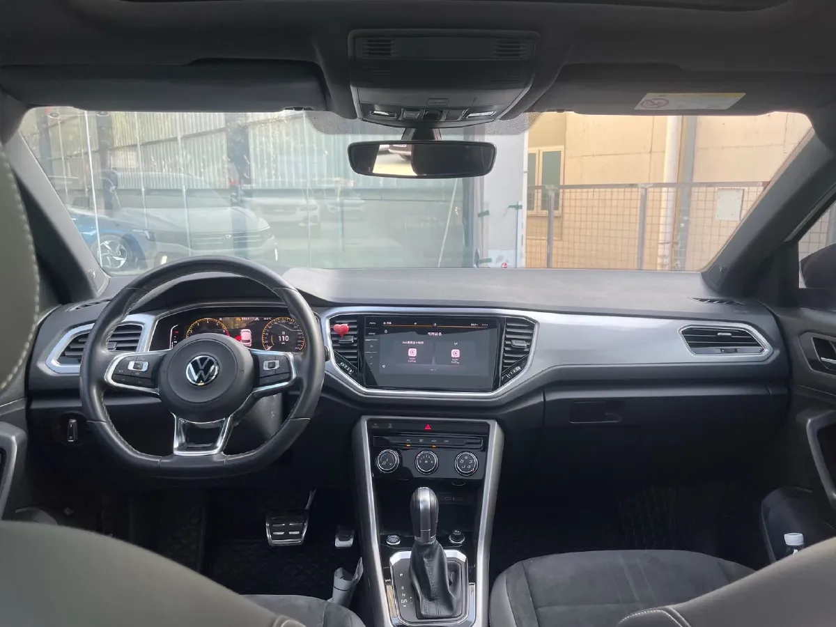 2022 Volkswagen T-Roc 1.4T 150HP L4 7DCT,autocango,china used car exporter,china ev exporter,chinese used car exporter,chinese used ev exporter