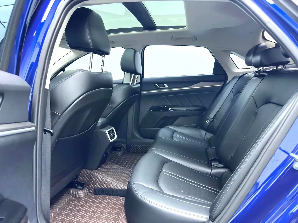 2020 Kia K5 1.5T 170HP L4 7DCT,autocango,china used car exporter,china ev exporter,chinese used car exporter,chinese used ev exporter