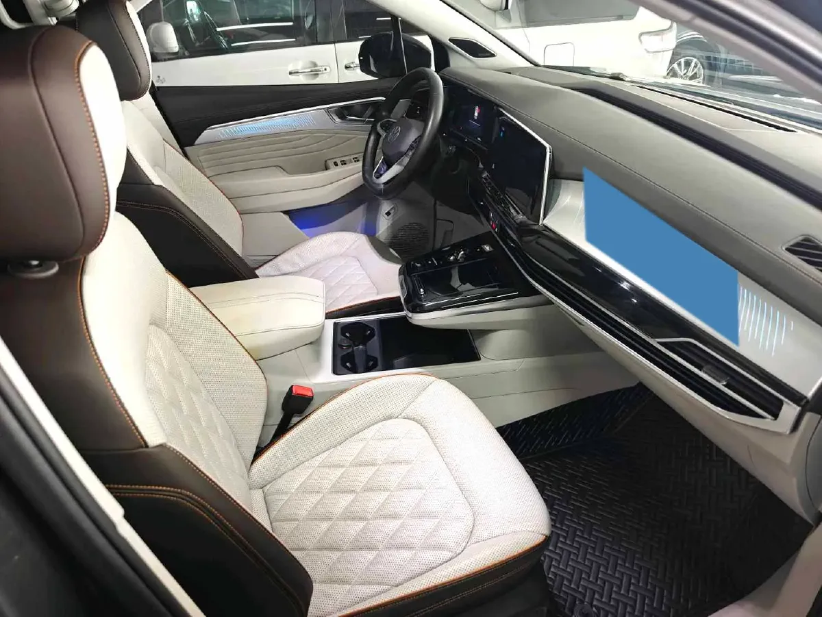 2021 Volkswagen Talagon 2.0T 220HP L4 7DCT,autocango,china used car exporter,china ev exporter,chinese used car exporter,chinese used ev exporter