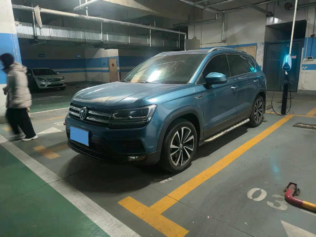 2020 Volkswagen Tharu 1.4T 150HP L4 7DCT,autocango,china used car exporter,china ev exporter,chinese used car exporter,chinese used ev exporter
