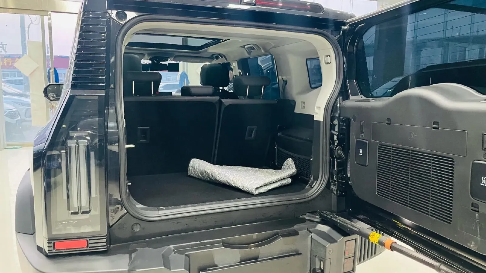 2023 Jetour Traveller 1.5T 184HP L4 7DCT,autocango,china used car exporter,china ev exporter,chinese used car exporter,chinese used ev exporter