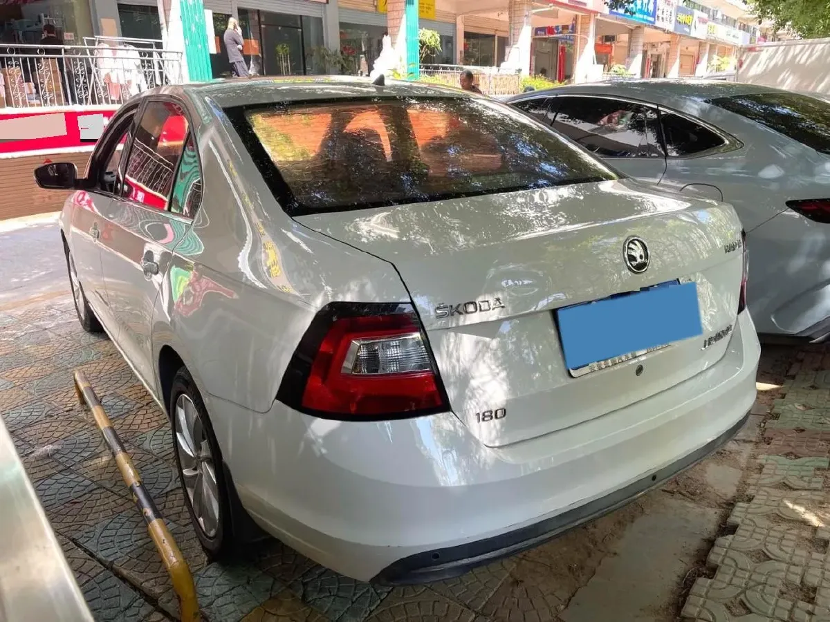 2018 Skoda Rapid 1.6L 110HP L4 6AT,autocango,china used car exporter,china ev exporter,chinese used car exporter,chinese used ev exporter