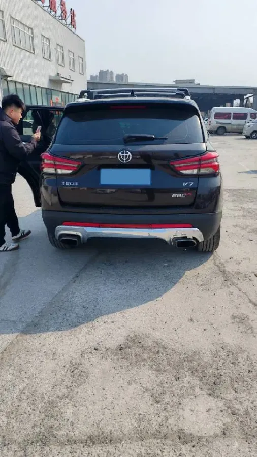 2019 Brilliance Auto V7 1.6T 204HP L4 7DCT,autocango,china used car exporter,china ev exporter,chinese used car exporter,chinese used ev exporter
