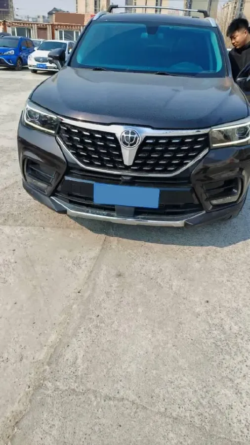 2019 Brilliance Auto V7 1.6T 204HP L4 7DCT,autocango,china used car exporter,china ev exporter,chinese used car exporter,chinese used ev exporter