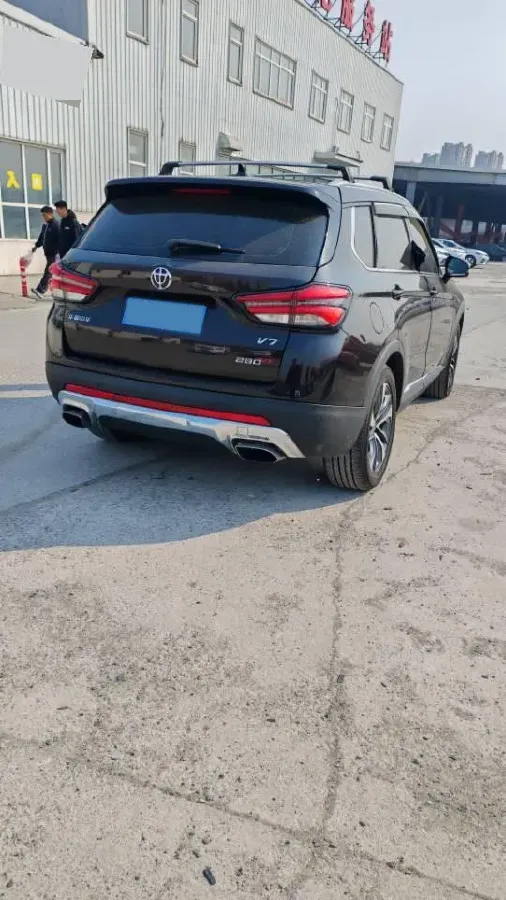 2019 Brilliance Auto V7 1.6T 204HP L4 7DCT,autocango,china used car exporter,china ev exporter,chinese used car exporter,chinese used ev exporter