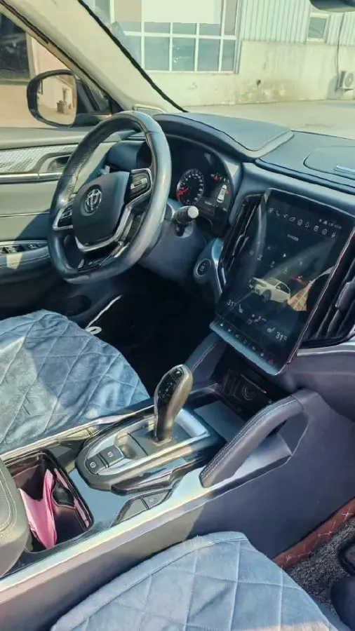 2019 Brilliance Auto V7 1.6T 204HP L4 7DCT,autocango,china used car exporter,china ev exporter,chinese used car exporter,chinese used ev exporter