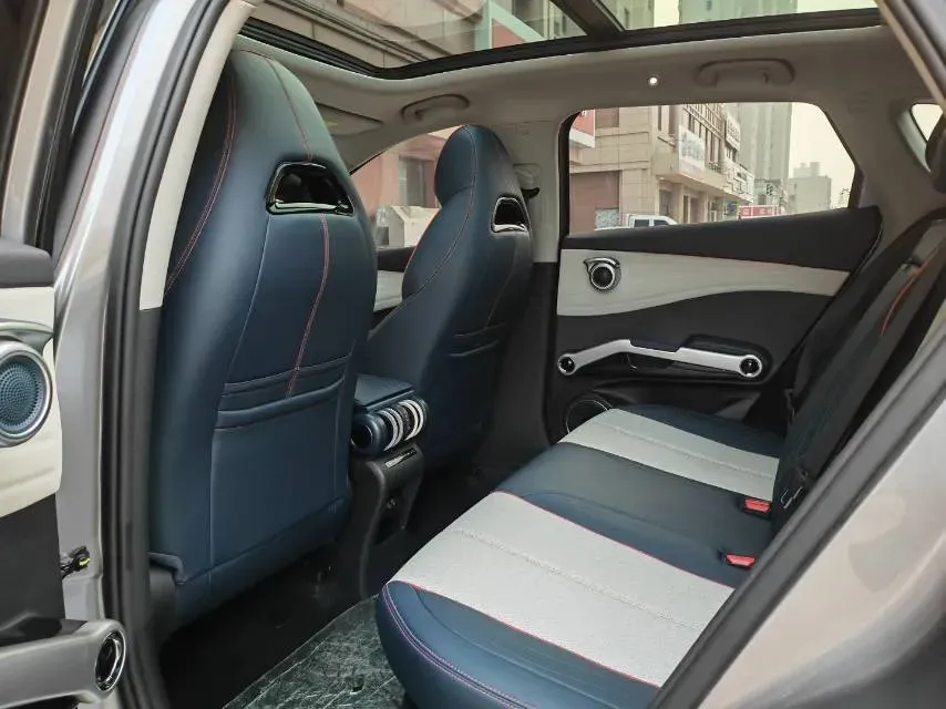 2022 Roewe RX5 MAX 1.5T 181HP L4 6AT,autocango,china used car exporter,china ev exporter,chinese used car exporter,chinese used ev exporter