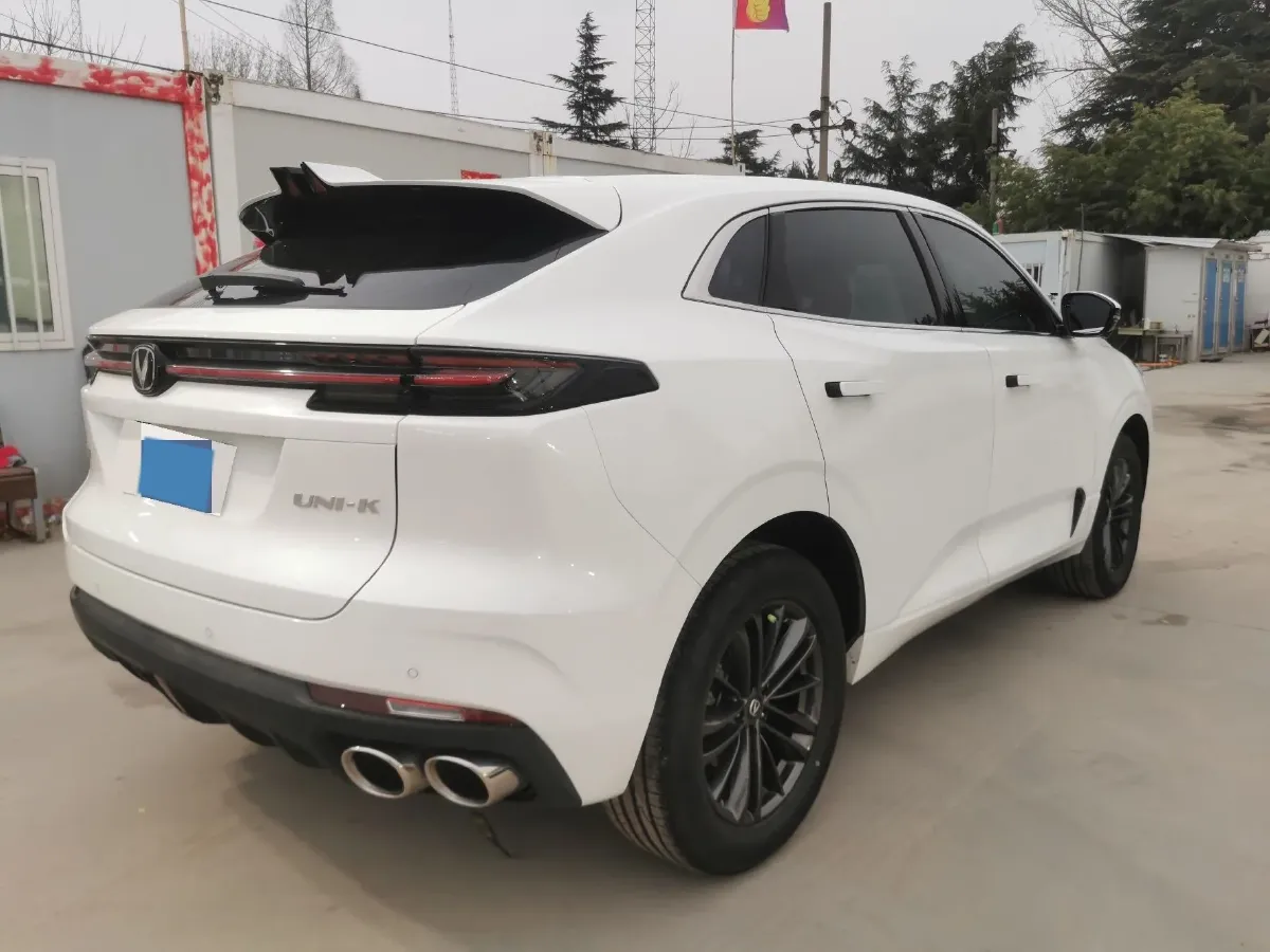 2024 ChangAn UNI-K 2.0T 233HP L4 8AT,autocango,china used car exporter,china ev exporter,chinese used car exporter,chinese used ev exporter