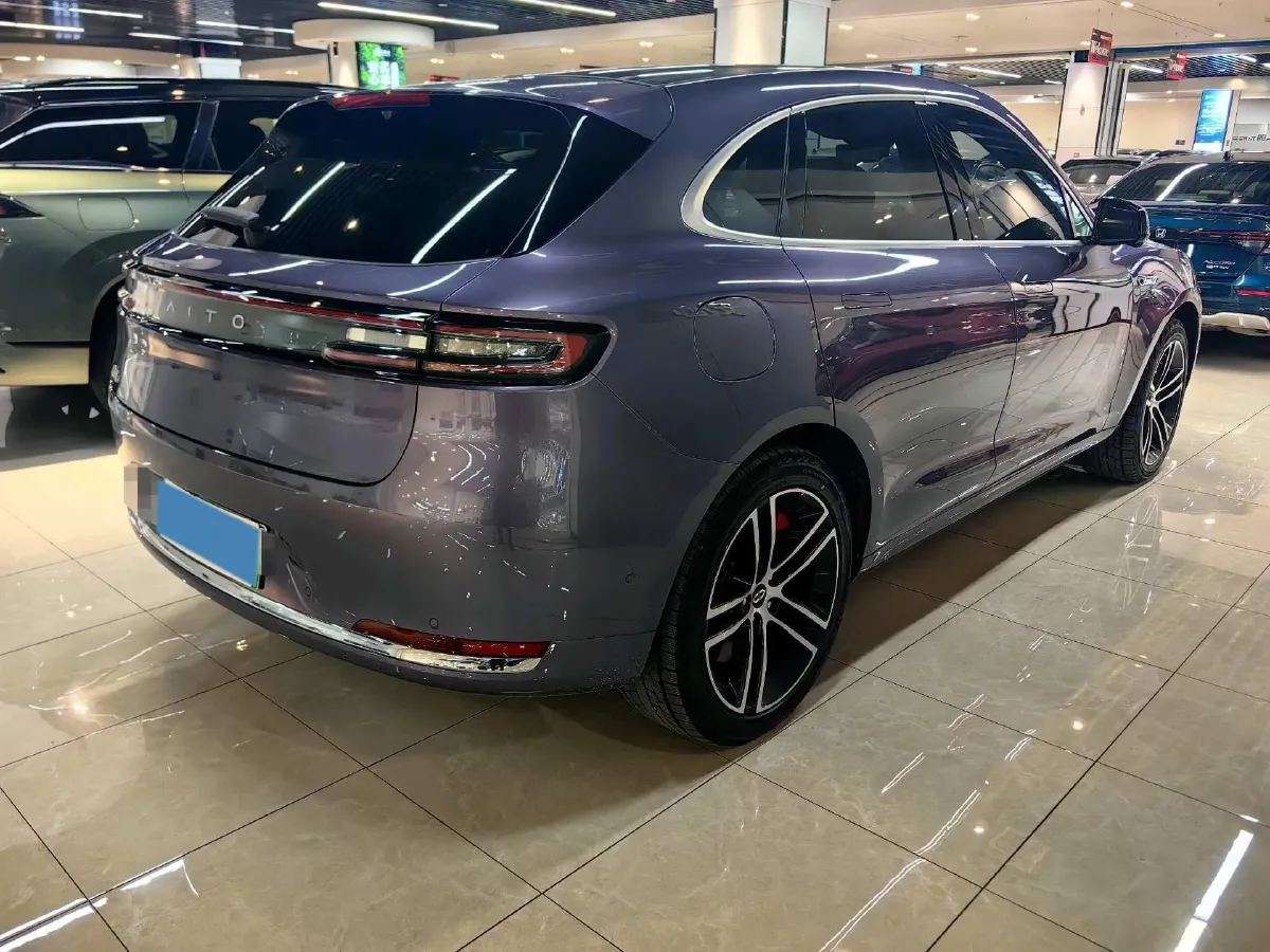 2025 AITO AITO M5 1.5T 152HP L4 REEV 42KWH,autocango,china used car exporter,china ev exporter,chinese used car exporter,chinese used ev exporter