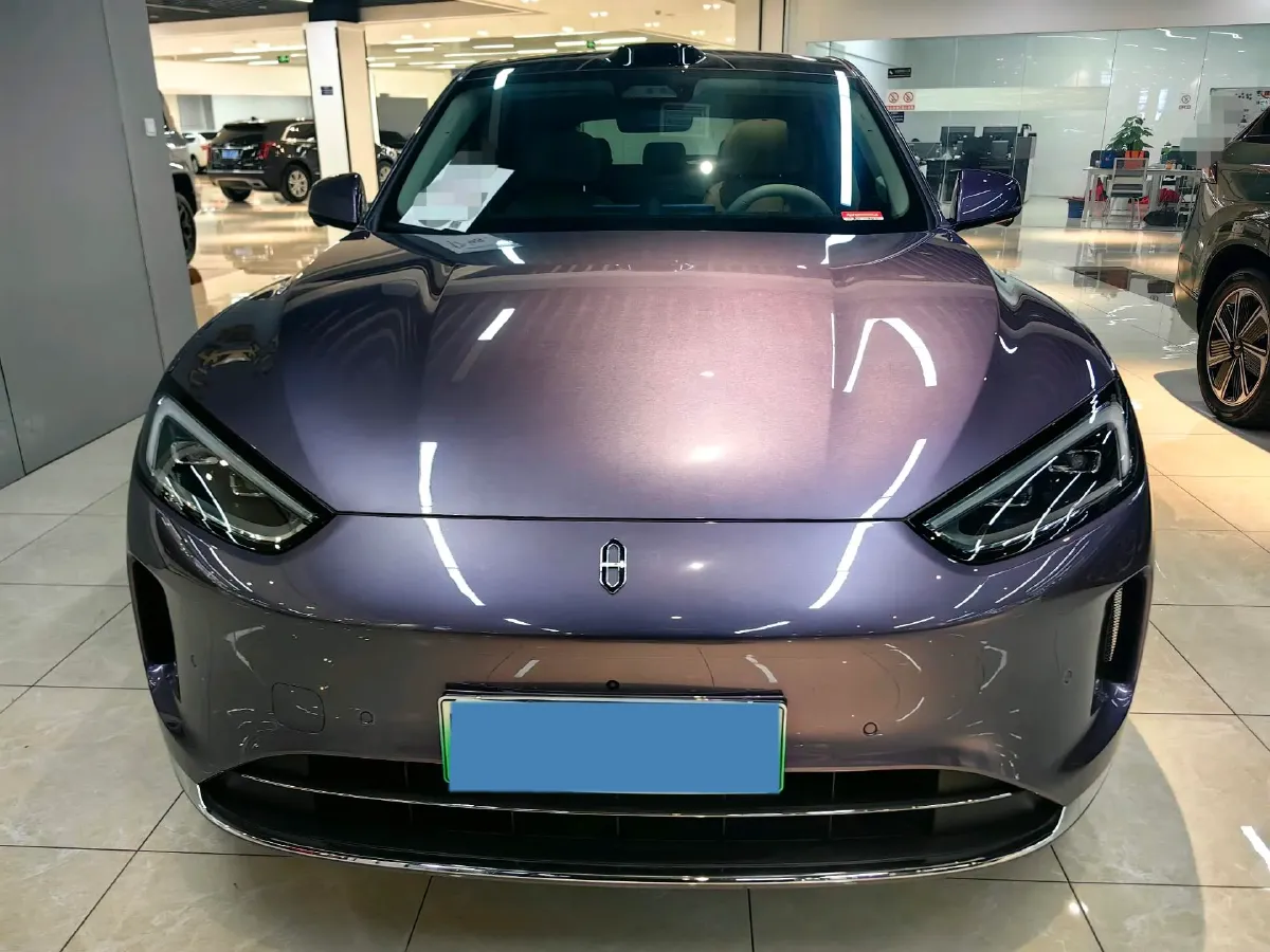 2025 AITO AITO M5 1.5T 152HP L4 REEV 42KWH,autocango,china used car exporter,china ev exporter,chinese used car exporter,chinese used ev exporter