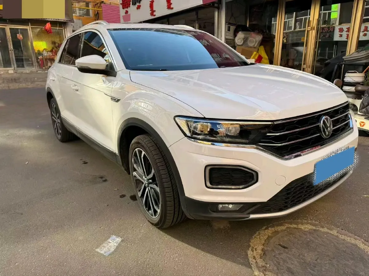 2021 Volkswagen T-Roc 1.4T 150HP L4 7DCT,autocango,china used car exporter,china ev exporter,chinese used car exporter,chinese used ev exporter
