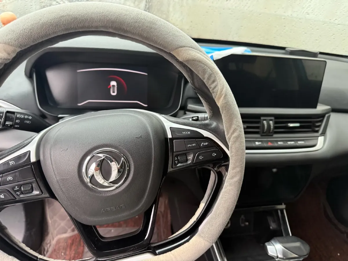 2020 DongFeng Aeolus YiXuan 1.5T 150HP L4 6DCT,autocango,china used car exporter,china ev exporter,chinese used car exporter,chinese used ev exporter