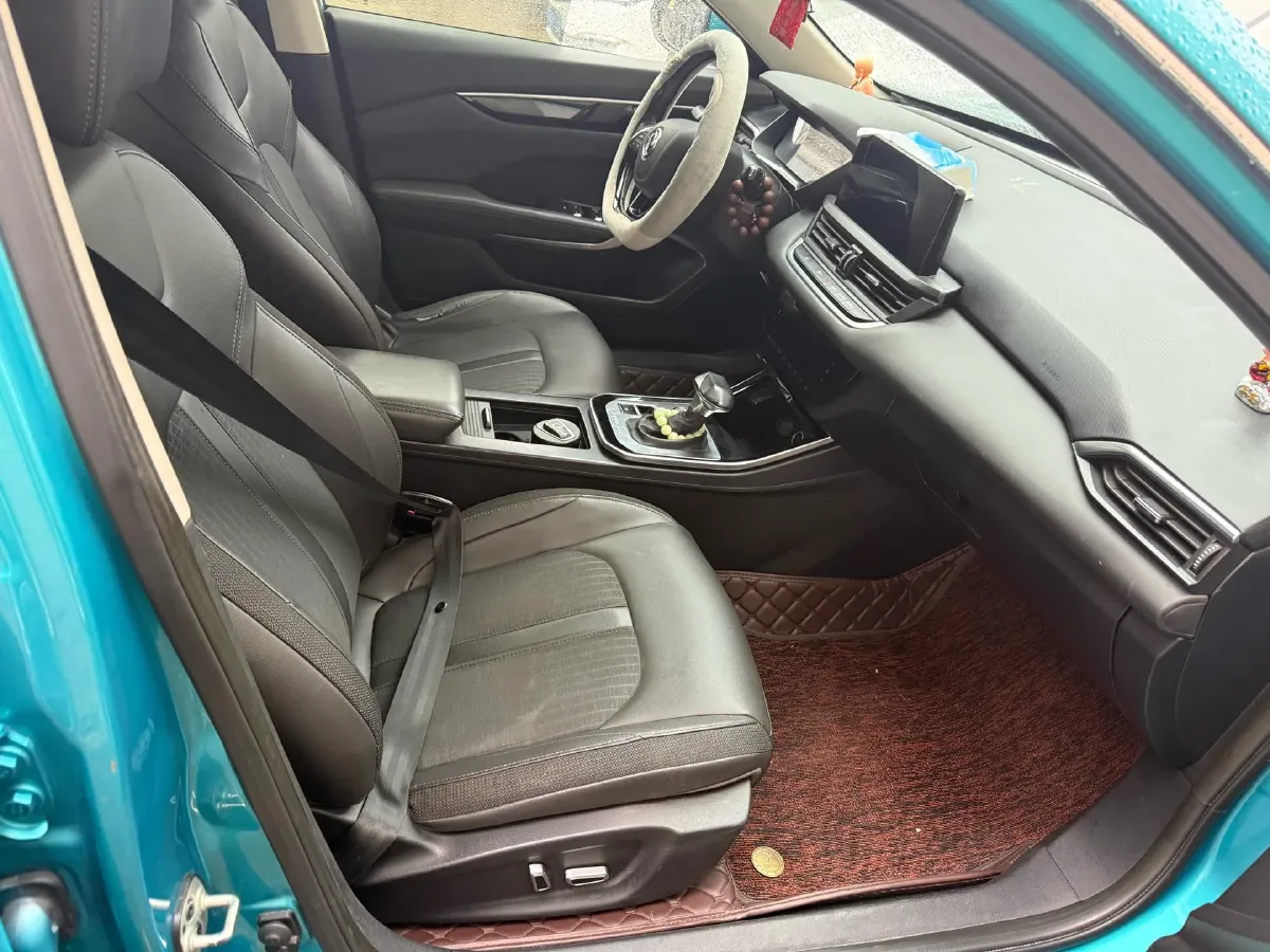 2020 DongFeng Aeolus YiXuan 1.5T 150HP L4 6DCT,autocango,china used car exporter,china ev exporter,chinese used car exporter,chinese used ev exporter